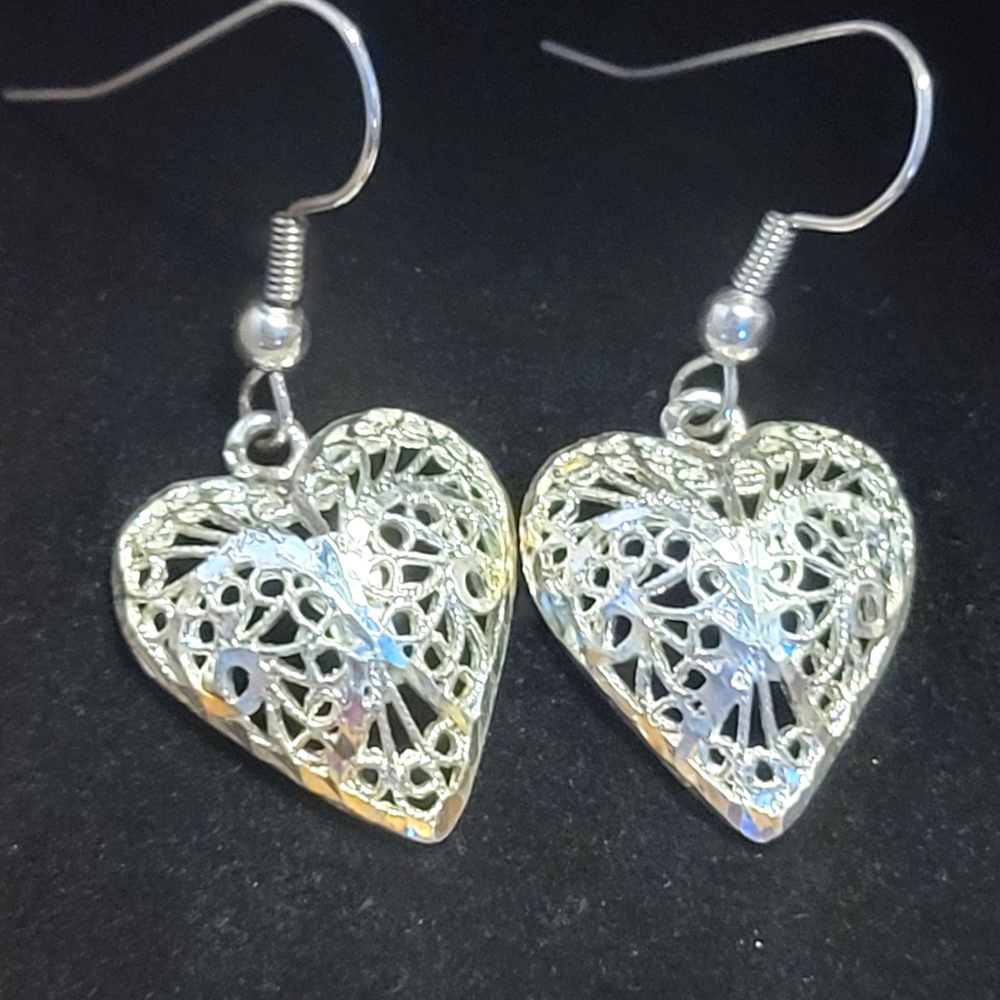 Vtg 925 Silver Heart Dangle Earrings